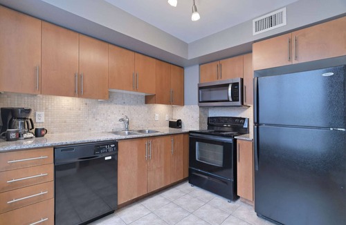 Islington - City Centre West Apartment | 2 Bedroom/2 Bathroom Suite