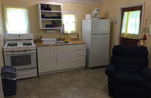 Bobcaygeon House | 2-Bedroom Cottage #1 - Ambleside