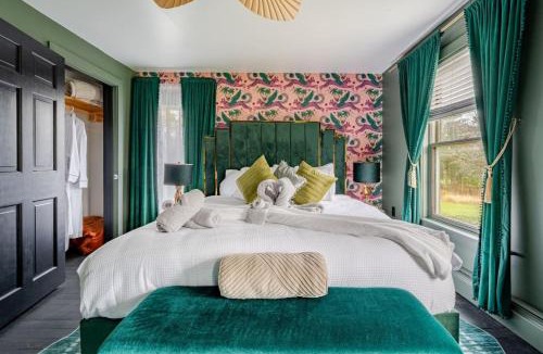 Hudson House | 2 Fun Homes