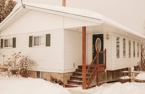 Whitewater Region Cottage | 2 Storey Cozy Lakeside Cottage in Whitewater Region