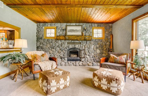 Lake Elmo Cottage | 217 m² Cabin ∙ 4 bedrooms ∙ 9 guests