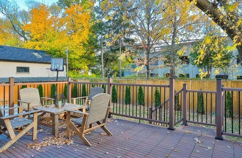Lawrence Heights Bed & Breakfast | 22 m² Bed and breakfast ∙ 2 guests