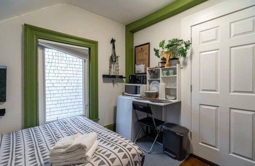 South End Apartment | 253 Comfy Studio B3, Downtown