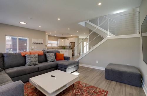 Bottineau House | 278 m² House ∙ 5 bedrooms ∙ 10 guests