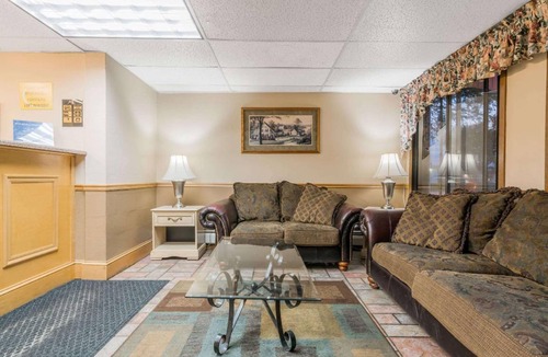 Brooklyn Center Hotel | 28 m² Hotel ∙ 127 guests