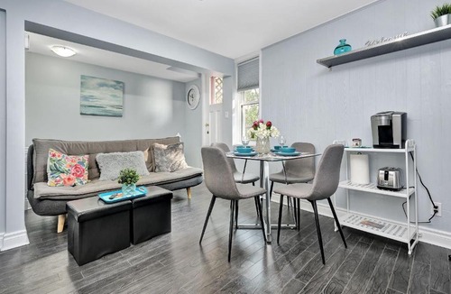 Centretown West Apartment | 2BR Apt with Netflix and Rooftop Terrace access