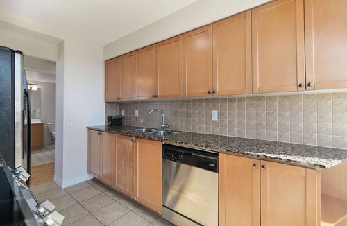 Bendale Apartment | 3 Bedroom/2 Bathroom Suite