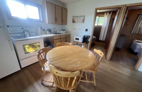 Carling Cabin | 3-bedroom Cottage in Georgian Bay - Rockwood #10