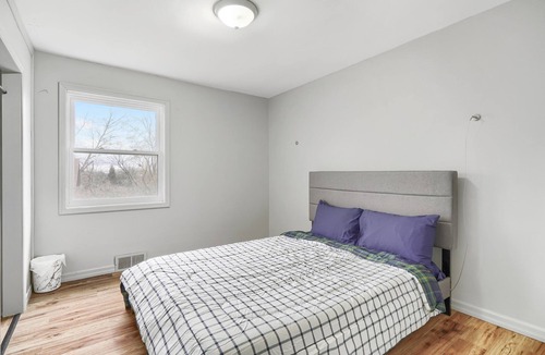 Clarington House | 3 Bedroom Home + Party Barn