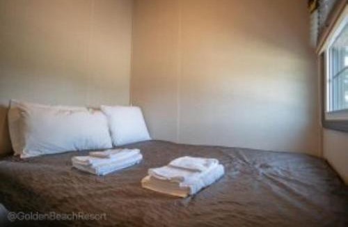 Roseneath House | 3 Bedroom Waterfront Cottage 13