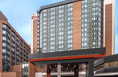 Byward Market - Parliament Hill Hotel | 3-Star Hotel ∙ Homewood Suites By Hilton Ottawa Downtown