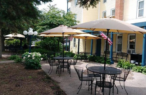 Annandale Hotel | 30 m² Hotel ∙ 3 guests