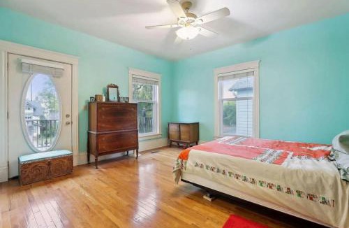 Powderhorn House | 3200 Midwest Place