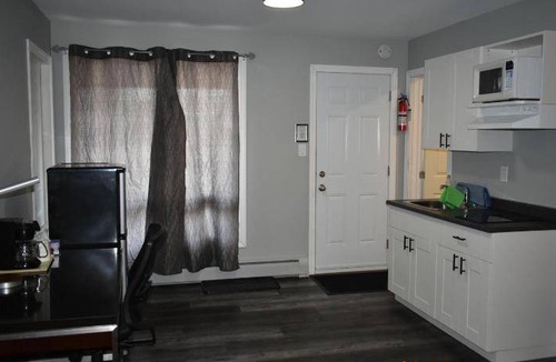 Petawawa Hotel | 37 m² Motel ∙ 2 bedrooms ∙ 6 guests