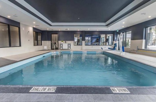 Northeast Mississauga Hotel | 39 m² Hotel ∙ 127 guests