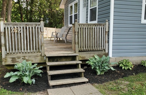 Southampton Cottage | 4 Bedroom Cottage - steps to beautiful Southampton Beach