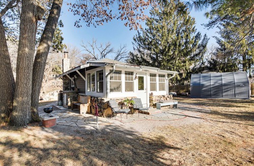 Elk River Apartment | 4 Mi to Main Street: Riverfront Minnesota Cabin