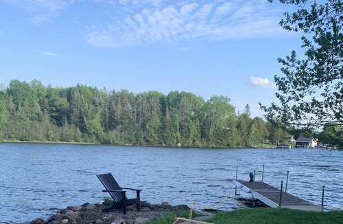 East Ferris Cottage | 4 season home on quiet lake perfect for a family vacation or couples getaway.