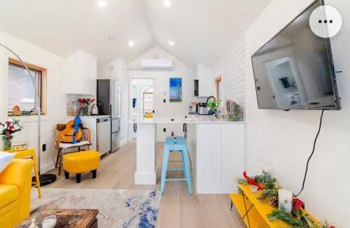 Peterborough Villa | 42 m² Villa ∙ 1 bedroom ∙ 4 guests
