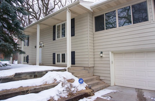 Fridley House | 5 bdrm house w/HOT TUB across from Moore Lake Park