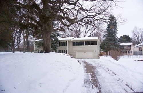 Fridley House | 5 bdrm house w/HOT TUB across from Moore Lake Park