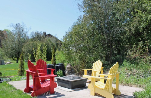 Georgian Bluffs Cottage | 5 BDRM★Waterfront★Shorehouse On The Bay★Free WIFI ★BBQ