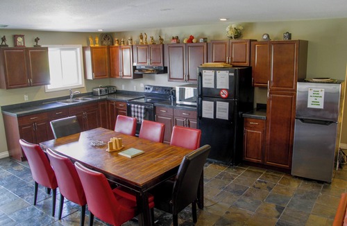 Miller Lake House | 5 Bedroom, Quiet, family retreat on beautiful Bruce Peninsula. game/rec room!