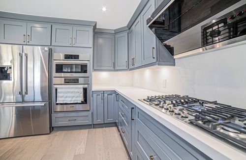 Gateway House | 5 cozy bedrooms include 7 bed near Heartland Plaza and Outlet Malls