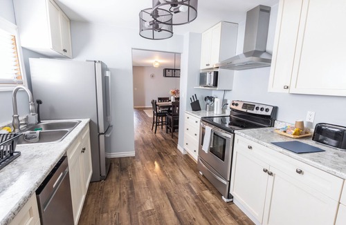 Algoma District House | 5 min to Agawa Train | Cozy Oasis w/Firepit & Deck