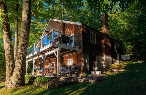 Otonabee-South Monaghan House | 5 STAR! - The jewel of the Kawarthas. short drive from Toronto!