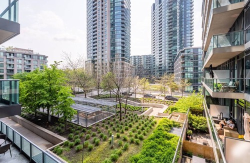 Fort York Apartment | 59 m² Apartment ∙ 2 bedrooms ∙ 6 guests
