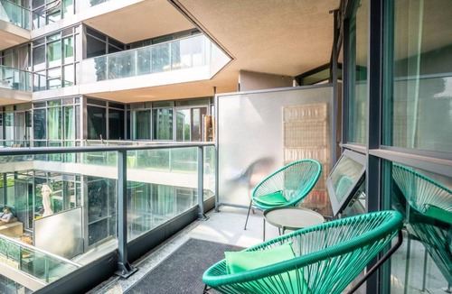 Fort York Apartment | 59 m² Apartment ∙ 2 bedrooms ∙ 6 guests