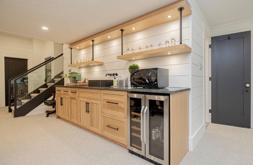 Caledon Other | 6 bed 6 bath home on 21+ acres! Pool, Hot tub, Putting Green!