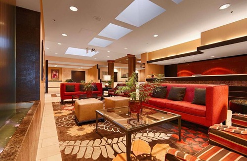 Burnsville Hotel | 70 m² Hotel ∙ 127 guests