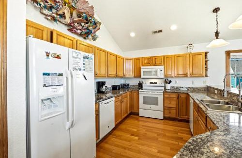 South Nags Head House | 7030 - Explorers Beacon