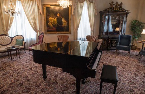 Edina Hotel | 74 m² Hotel ∙ 2 bedrooms ∙ 127 guests