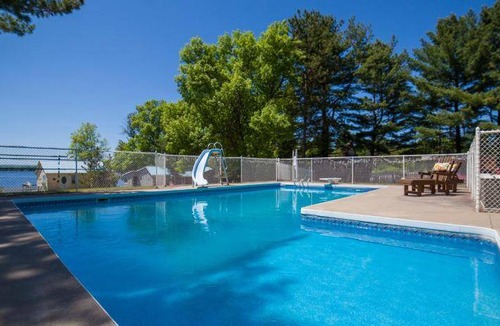 Golden Lake Resort | 79 m² Resort ∙ 2 guests
