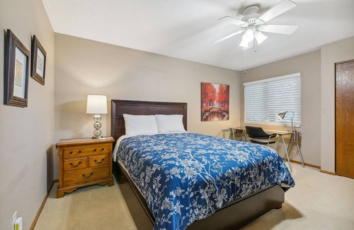 Lake Elmo House | A charming 3-bedroom home, in a peaceful rural location setting
