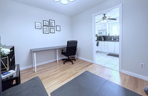 Barrie House | A Comfort House in Barrie