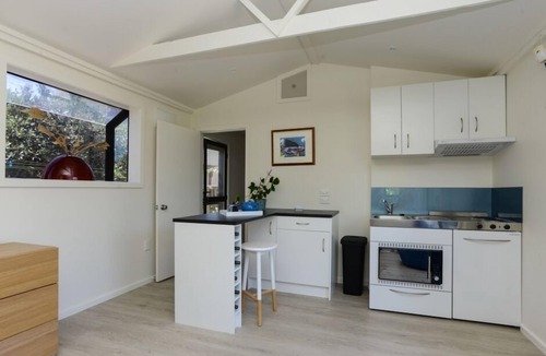 Napier Apartment | Absolute Beach Front Bayview Napier New Zealand