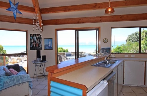 Ruby Bay House | Absolute Beachfront Ruby Bay - Spectacular Views, step straight on to the beach