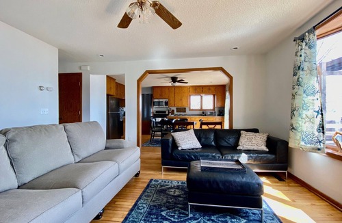 Arden Hills Cottage | Active Family Launch Pad