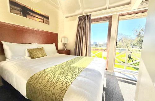 Nelson South Hotel | Admirals Nelson