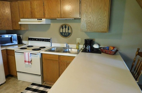 Breezy Point Cabin | Adorable Hideaway at Pelican Lake