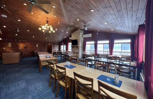 Magnetawan House | Ahmic Lake Resort