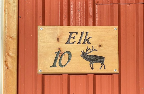 Magnetawan Cottage | Ahmic Lake Resort's 2-Bedroom Cottage (Elk Cottage)