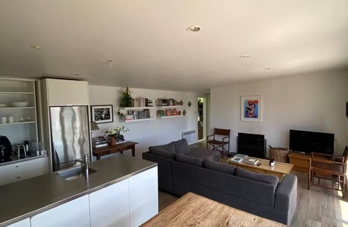 Akaroa House | Akaroa Harbour Views | Deck, Cosy Fireplace