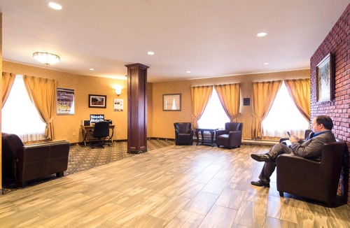 Gander Hotel | Albatross Hotel