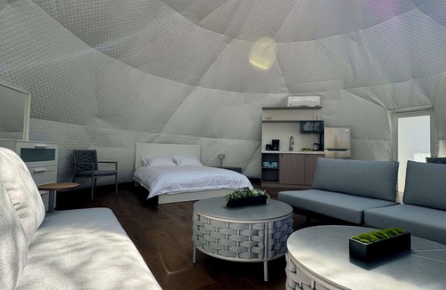 South Algonquin Cabin | Algonquin's Edge Resort | Dome 6