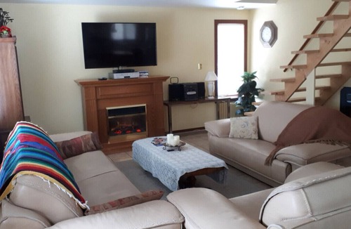 Whitney Cottage | Algonquin Winter Fun Cabin
